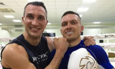 Александр Усик «уступил» Владимиру Кличко