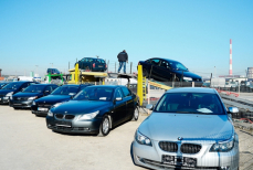 Покупка авто за границей — что нужно знать казахстанцам, чтобы не остаться без регистрации