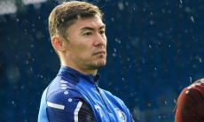 Аслан Дарабаев официально представлен в новом клубе