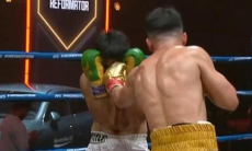 Неожиданным исходом завершился бой непобежденного казахстанского нокаутера