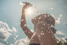 Врач раскрыла неожиданное влияние жары на организм