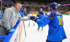 «Барыс» может получить хоккеиста сборной Казахстана после обмена игроками