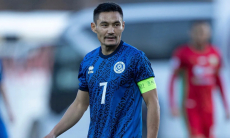 Опытный футболист сборной Казахстана официально остался без клуба