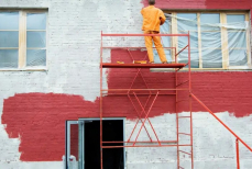 Какой цвет краски никогда не стоит выбирать для фасада — гарантированно сделает дом старомодным