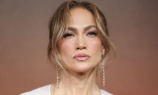 Дженнифер Лопес перенесла матч КПЛ