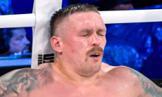 Легенда бокса «нанес» первое поражение Александру Усику