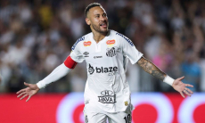 Неймар вырвал драматичную победу в матче с лидером чемпионата