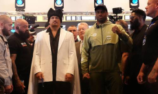 Сын Майка Тайсона заявил о доминирующей победе в реванше Усик — Фьюри