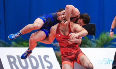 Четыре казахстанца претендуют за медали на турнире по борьбе в Венгрии