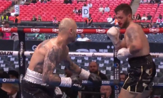 Неожиданным исходом начался вечер бокса Усик — Дюбуа 2