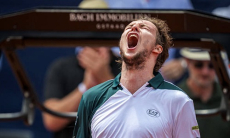 Лучший теннисист Казахстана узнал последствия выигранного финала