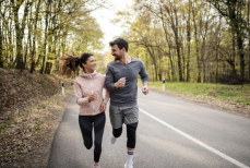 Назван вид спорта, который повышает вероятность найти партнёра для отношений