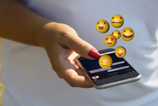 Эмодзи 2026 — Apple и Android пополнятся «волосатым существом» и не только