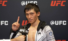Азат Максум объявил дату следующего боя в UFC