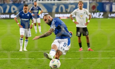 Четыре пенальти привели к дикому разгрому в Лиге Чемпионов