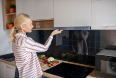 Кухонная ловушка — почему важно чистить вытяжку вовремя