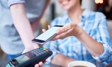 Безналичная эра — как смартфоны казахстанцев заменяют бумажные деньги 