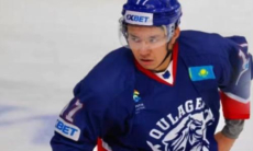 Казахстанский клуб объявил о подписании нападающего