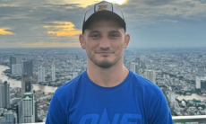 Украинский соперник казахстанца вышел на бой под песню Виктора Цоя