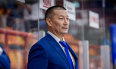 «Барыс» тренируется под наблюдением Галыма Мамбеталиева