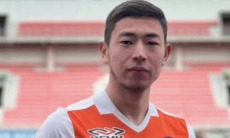 Поигравший в России и Украине казахстанский футболист ведет переговоры с европейским клубом