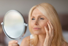 Учёные раскрыли механизм появления морщин с возрастом