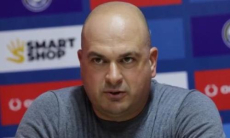 Наставник клуба КПЛ напомнил о трансферном бане после поражения