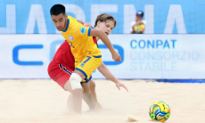 Сборная Казахстана по пляжному футболу вышла в промо-финал и приблизилась к элите