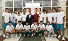 Узбекистан объявил состав на исторический чемпионат по боксу с участием Казахстана