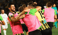 «Евро-гигант „Кайрат“ отправил туристов вон из Лиги Чемпионов». Финские фанаты разносят КуПС после поражения в Алматы