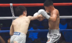 Сенсацией после нокдауна обернулся бой за титулы чемпиона мира WBA и WBC