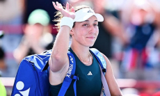 Двукратная чемпионка потерпела фиаско на турнире с участием Рыбакиной