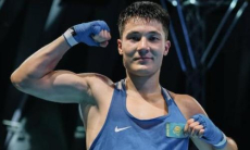 Битвы с Узбекистаном, нокаут и потери. Как Казахстан выступил во второй день исторического чемпионата Азии по боксу