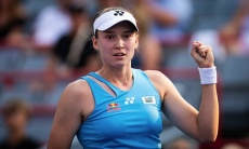 Елену Рыбакину «пропустили» в полуфинал престижного турнира