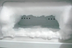 Как разморозить морозильную камеру за 30 минут — без усилий и тазиков. Лёд больше не проблема 