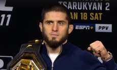 Исламу Махачеву «отдали» титул чемпиона UFC в весе Шавката Рахмонова
