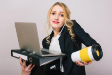 Повышение зарплат в Казахстане — какие профессии попали в список