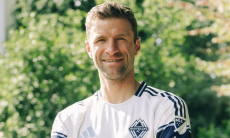 Томас Мюллер официально представлен в новом клубе