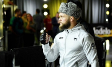 UFC объявил бой уроженца Казахстана и звезды промоушна