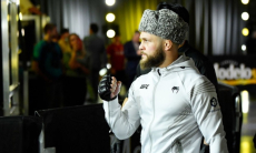 Уроженец Казахстана отреагировал на анонс главного боя турнира со звездой UFC