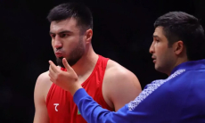 Джалолова «отправили» в нокаут в бою с непобеждённым соперником