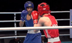 Казахстанский боксер оформил нокаут в бою за финал исторического чемпионата Азии