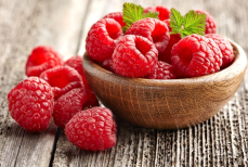 Какое отличие малины от других ягод