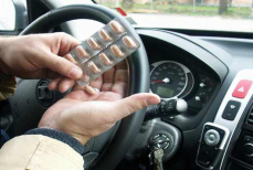 Казахстанцам напомнили, при каком заболевании нельзя водить авто