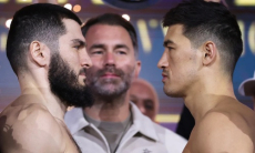 Бетербиев удивил заявлением о третьем бое с Биволом