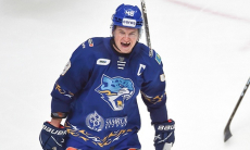 Стала известна зарплата 39-летнего Романа Старченко в «Барысе»