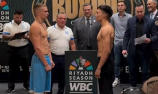 Боксёр из Казахстана прошёл взвешивание перед боем с непобеждённым соперником