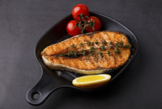 Эксперт рассказал, как выбрать свежую и качественную рыбу