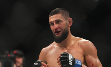 Чемпион UFC «отправил» Хамзата Чимаева в нокаут