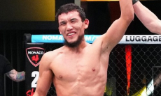 Двукратный чемпион UFC восхитился «подвигом» казахстанского бойца
